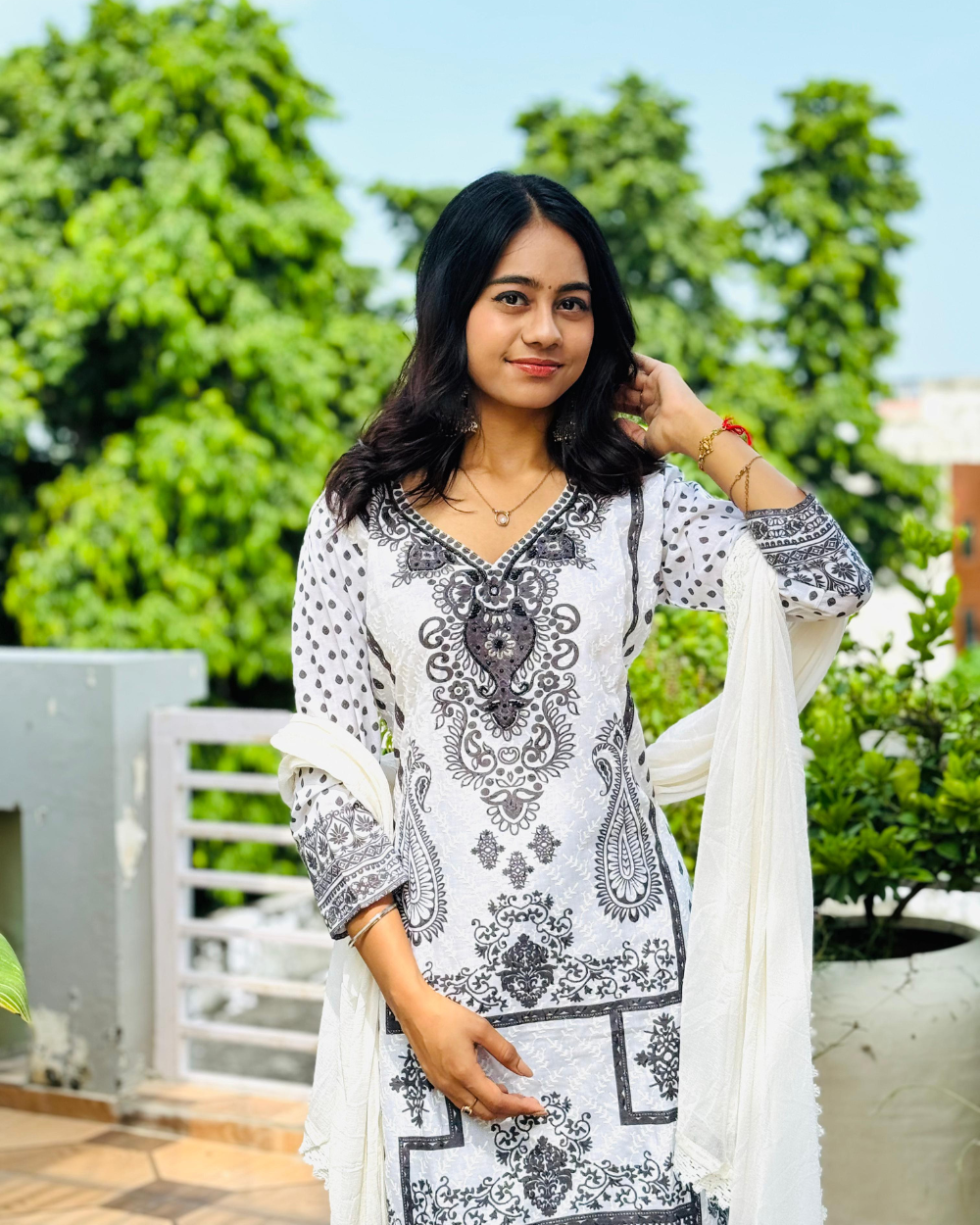 Shop Primary Image Shop Primary Image