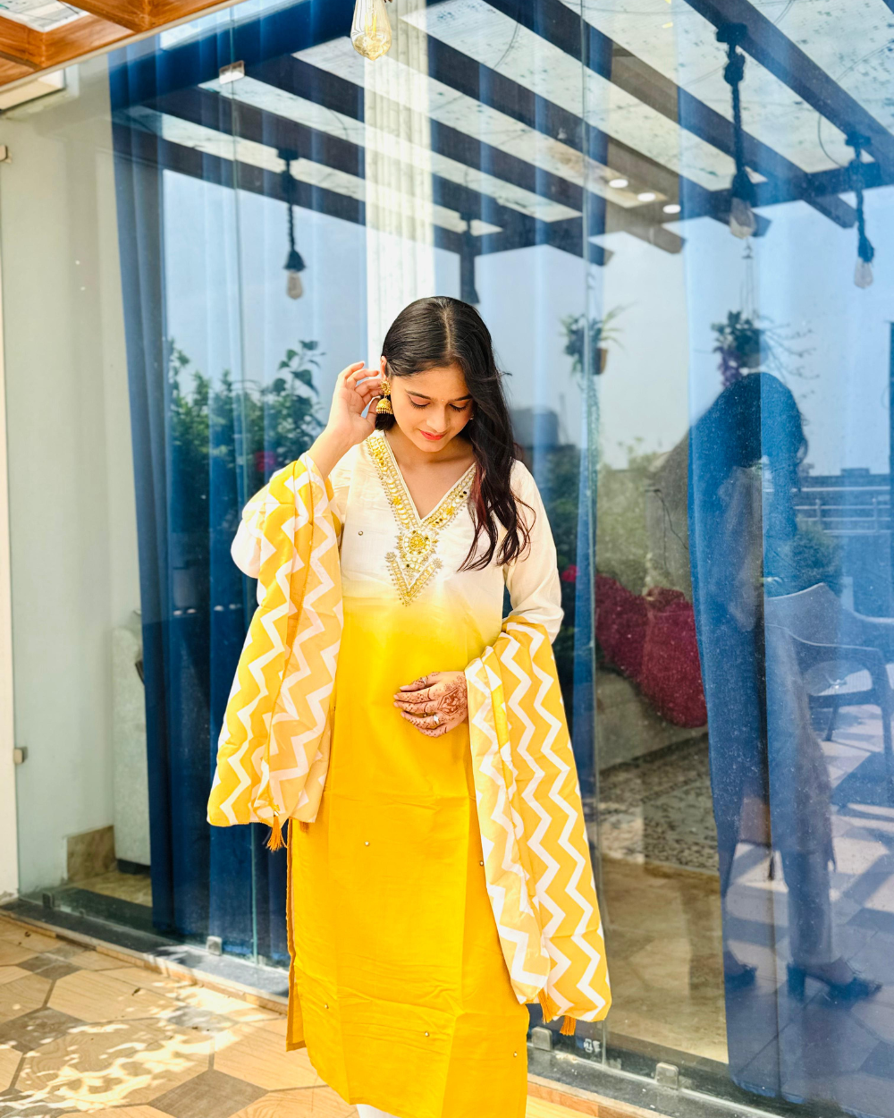 TANRAAYA Double Shaded White Yellow Kurta Set with Pattern Dupatta - Image 3