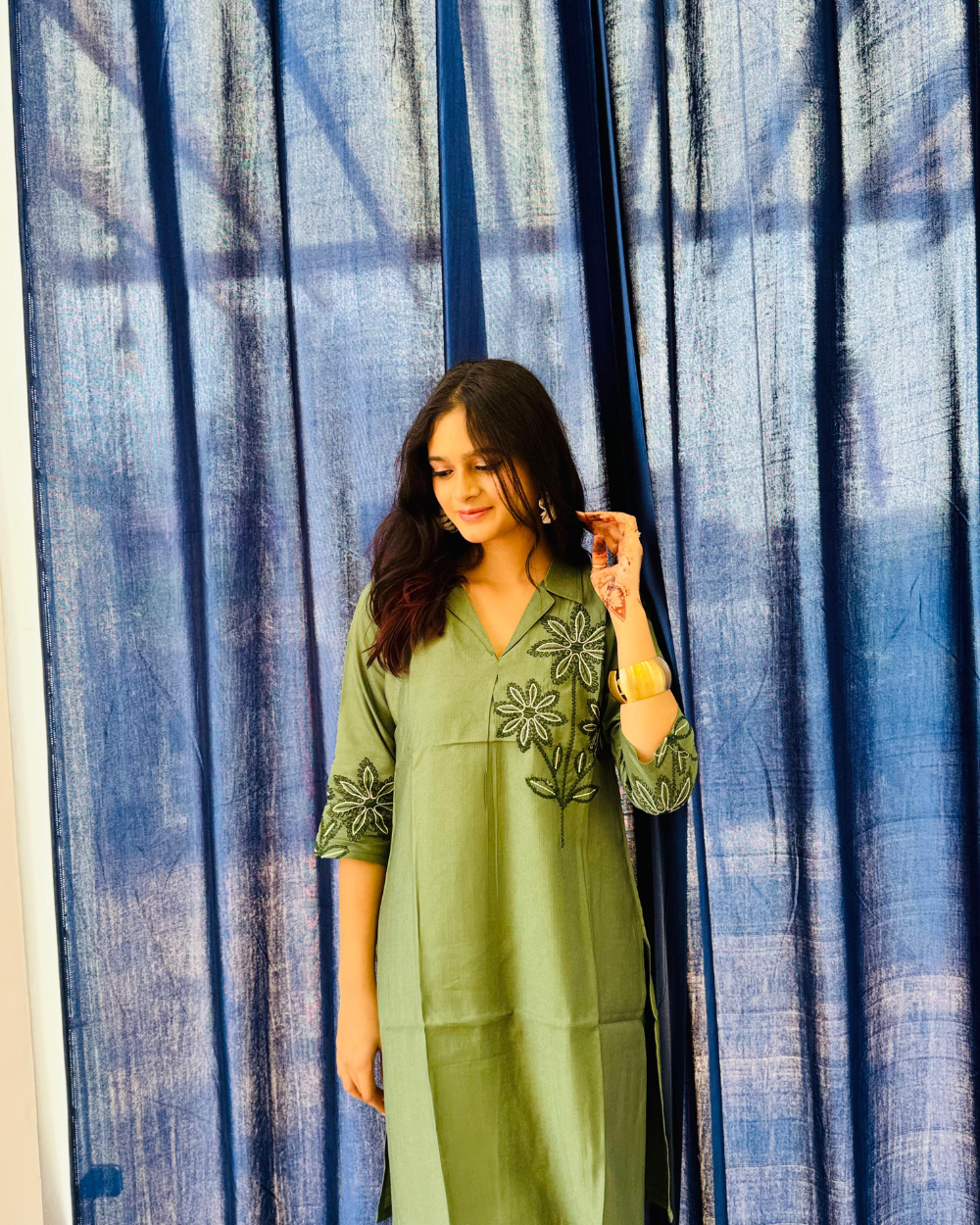 TANRAAYA Green Co-ord set with beaded floral pattern - Image 5