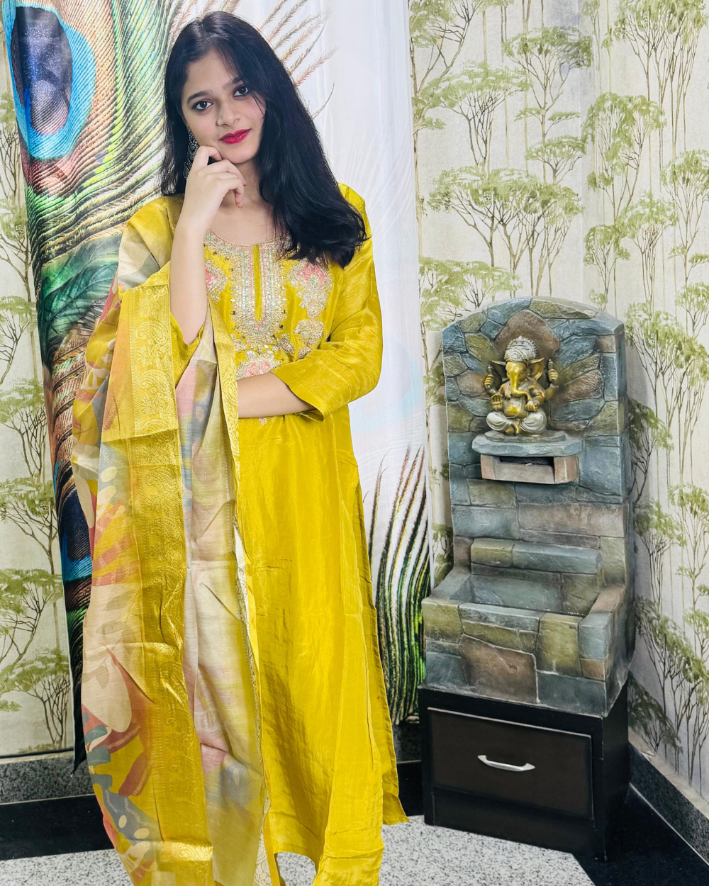 Shop Primary Image Shop Primary Image