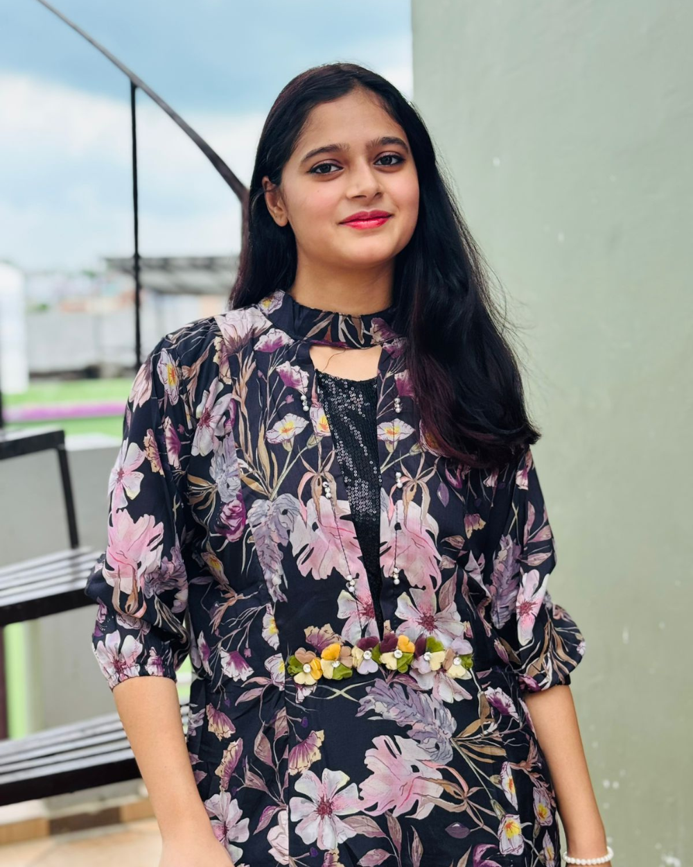 TANRAAYA Black Floral Print Asymmetrical Kurta set with Collar neck - Image 4