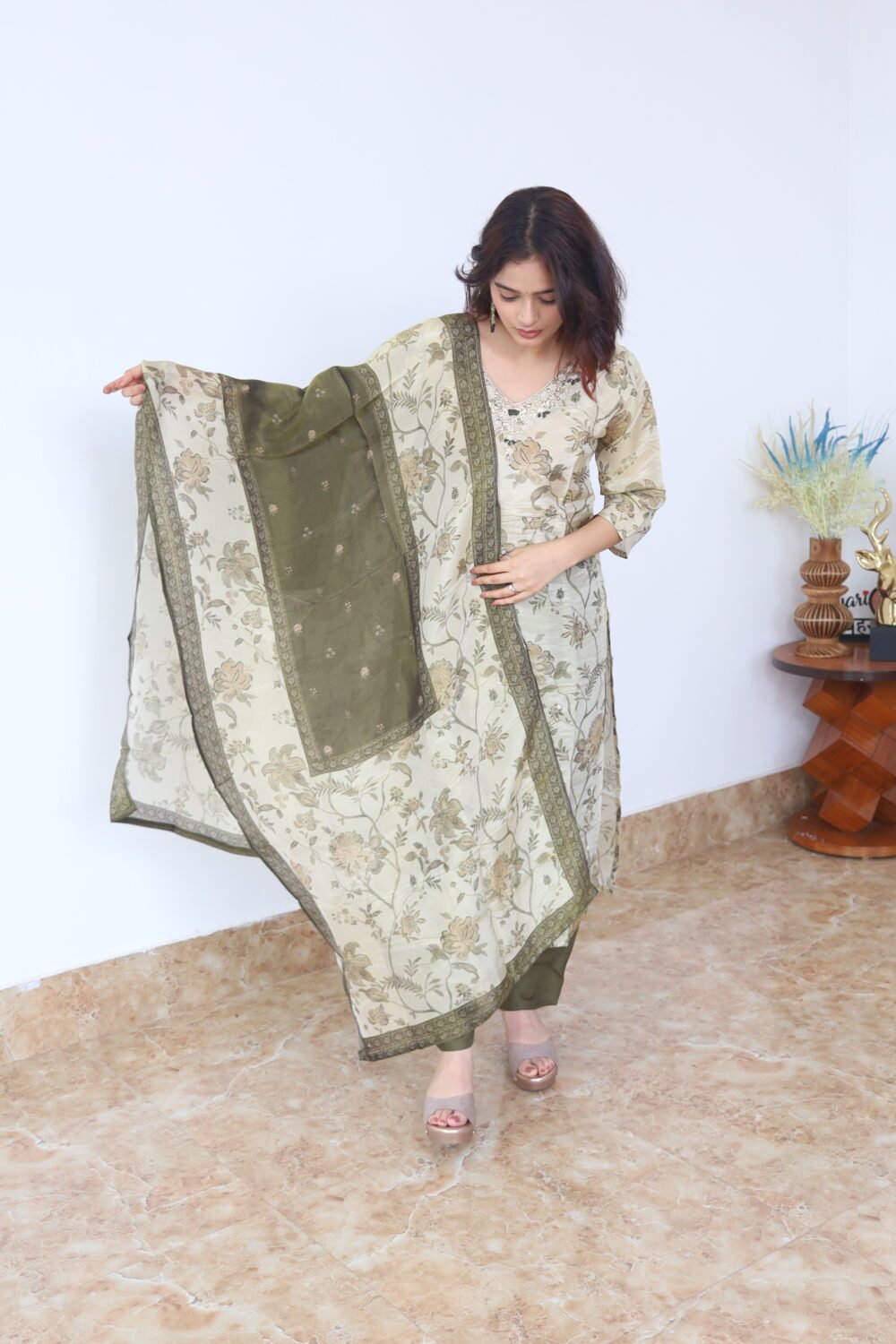 Shop Secondary Image Shop Secondary Image