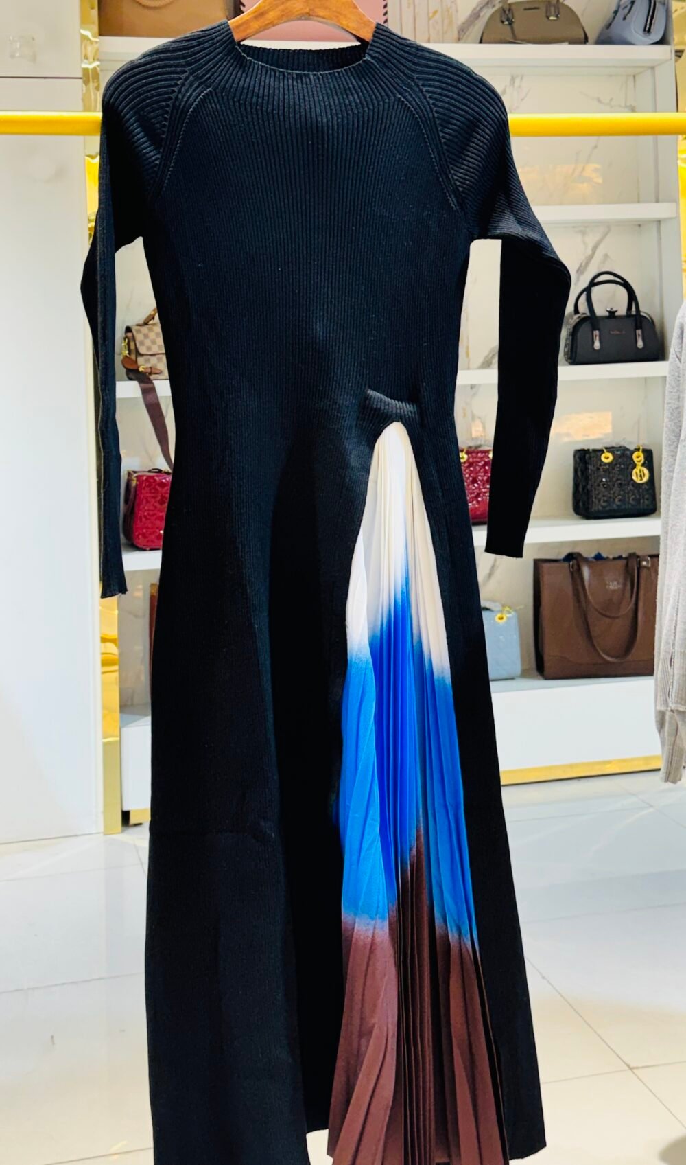 Shop Secondary Image